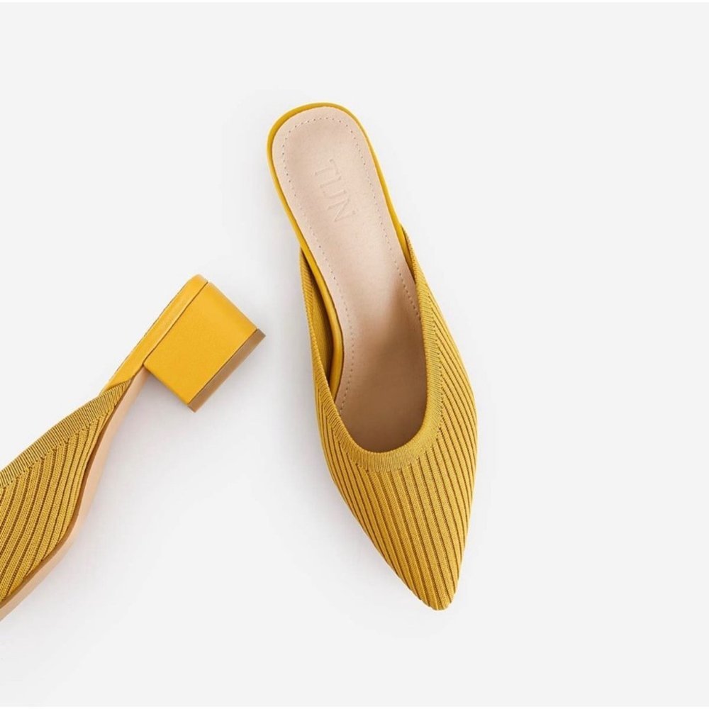 TIJN Helka mules mustard yellow gold Size 8.5 slip on block heel